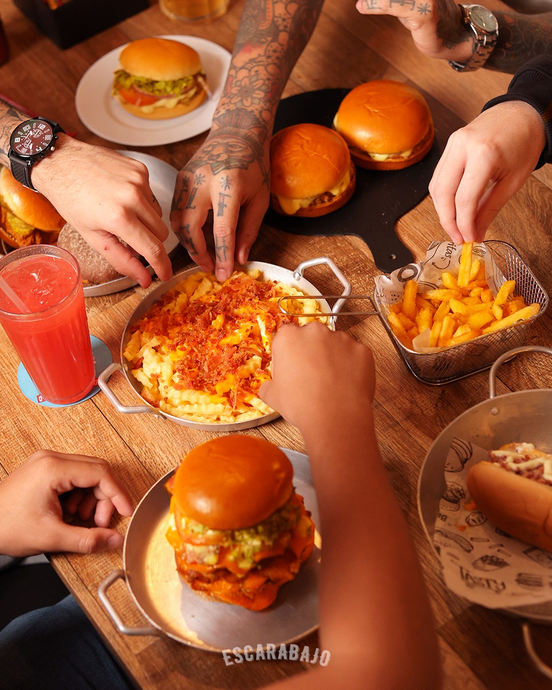 Celebrações à Modo Escarabajo